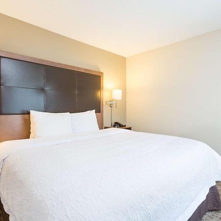 Hampton Inn Havelock Bagian luar foto