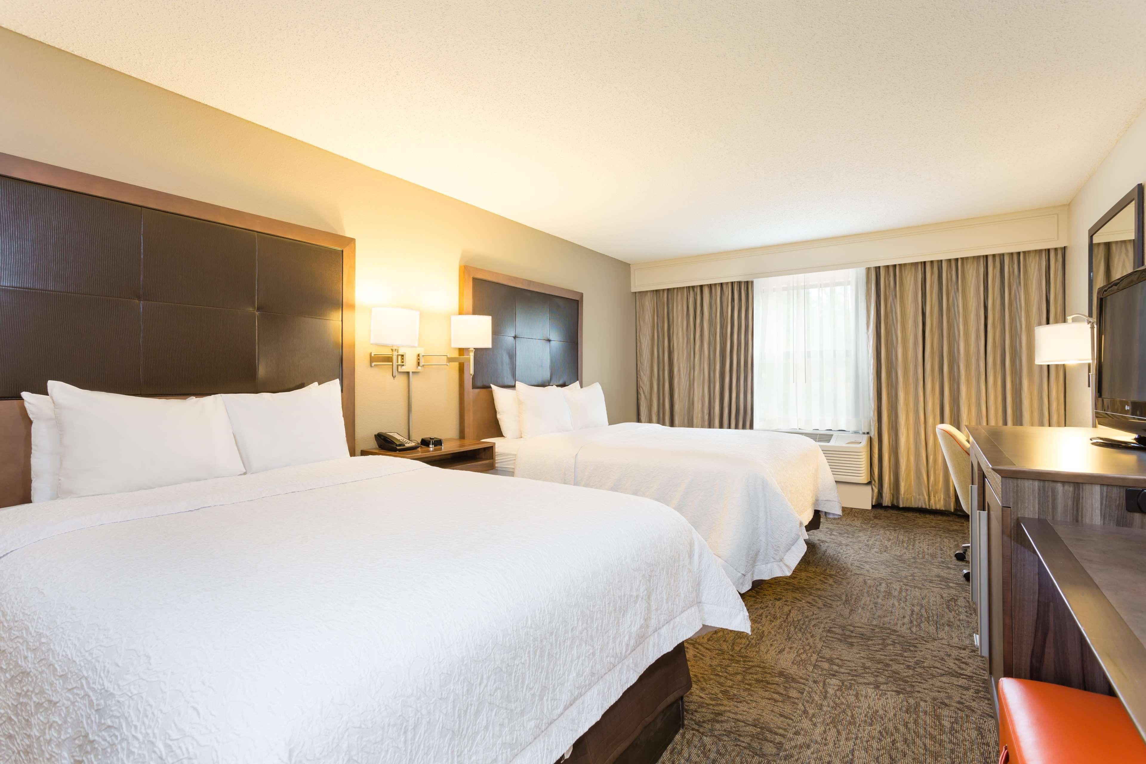 Hampton Inn Havelock Bagian luar foto