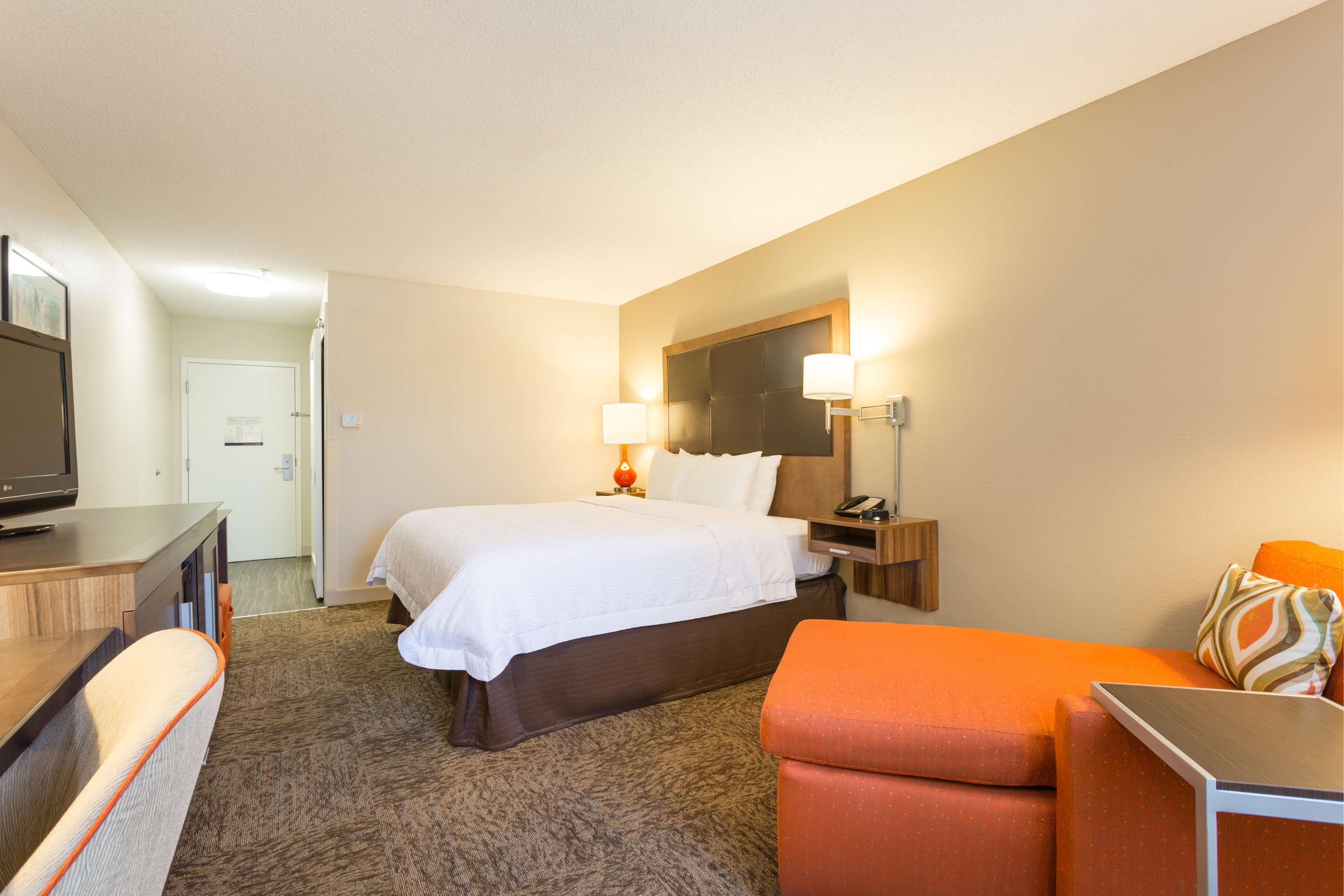 Hampton Inn Havelock Bagian luar foto