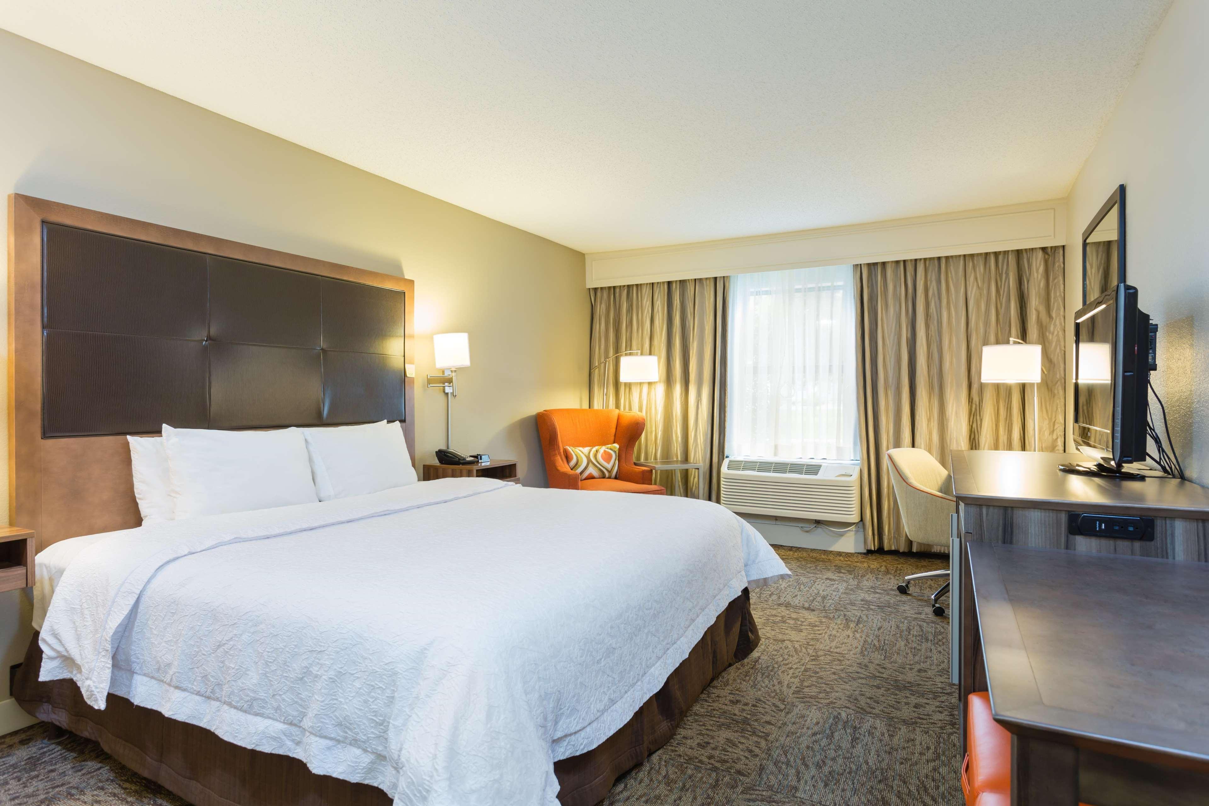 Hampton Inn Havelock Bagian luar foto