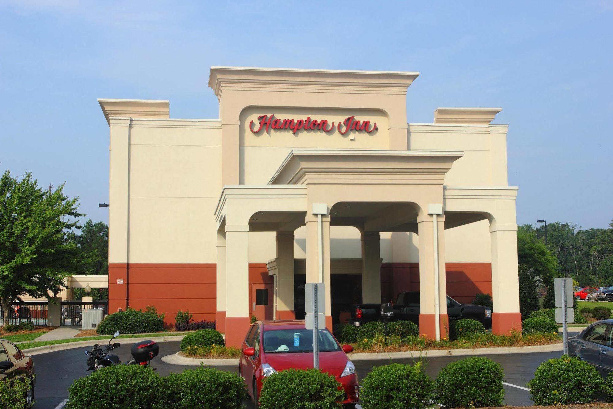 Hampton Inn Havelock Bagian luar foto